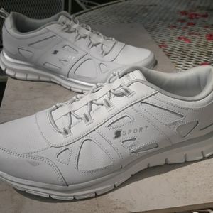 Sport Memory foam sneakers NWOT